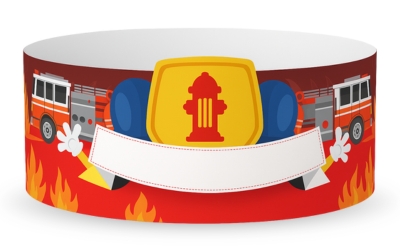 Une couronne pompiers pour prendre la photo d'anniversaire