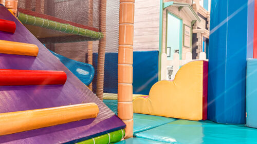 moment-famille-petit-enfant-ludi-planet-bouffére